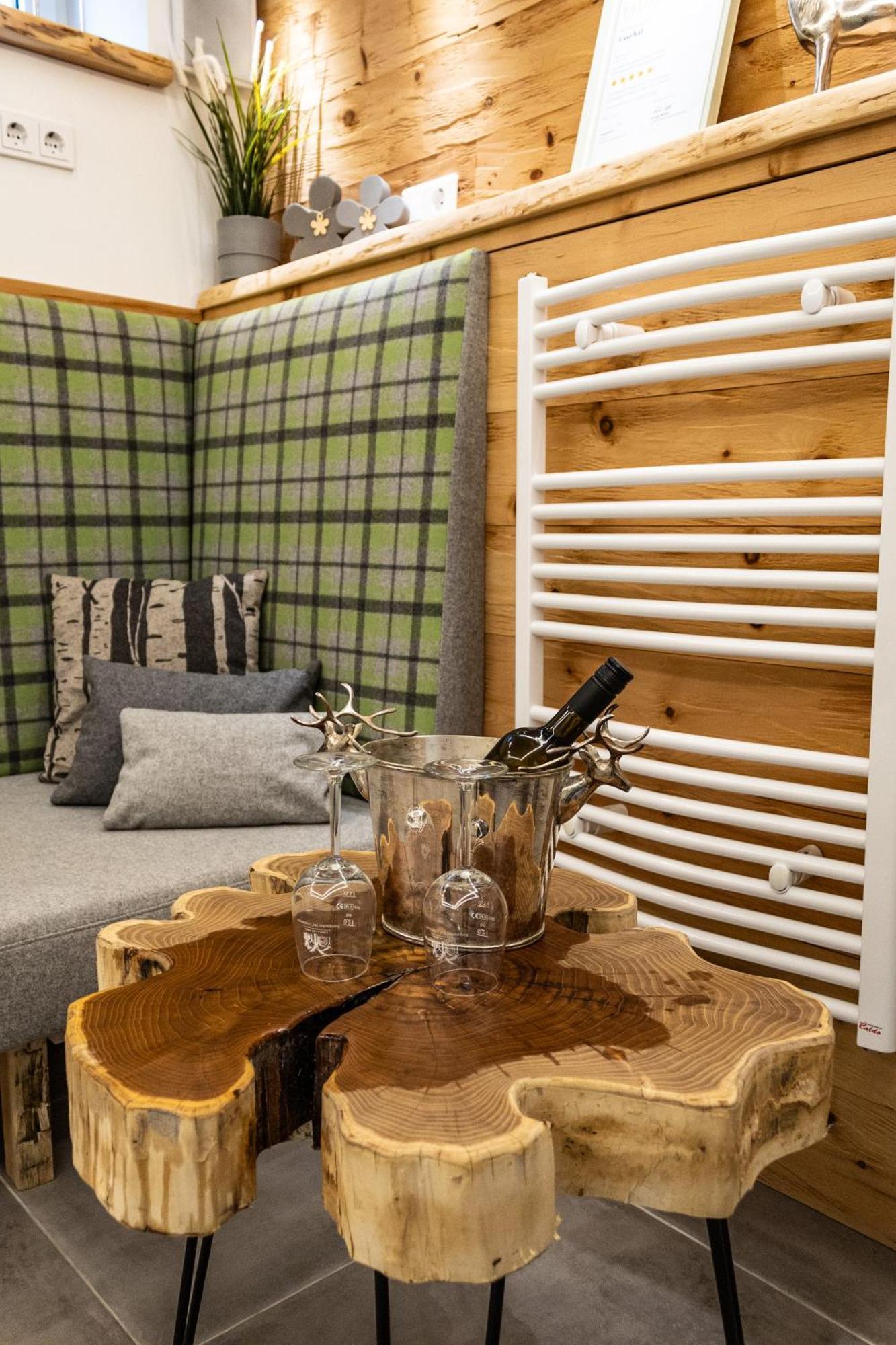 Ferienwohnung Im Usseltal - Zirben Spa - Monheimer Alb - Altmuehltal - Familie Geyer Daiting Monheim  外观 照片
